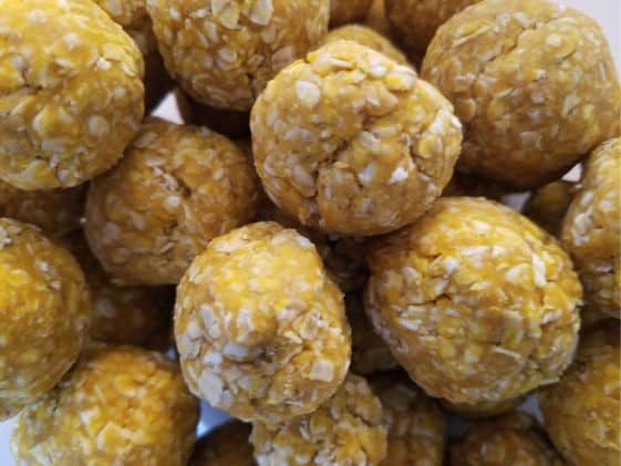 Close up of no bake peanut butter and pumpkin dog treats.
