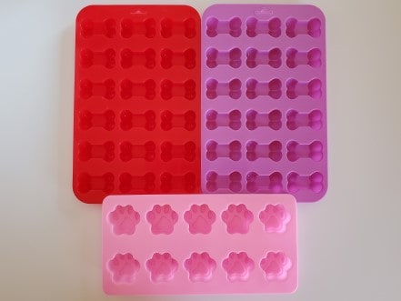 Paw and Bone Silicone Ice Cube Trays