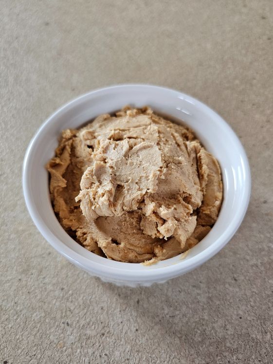 Dog-safe frosting.