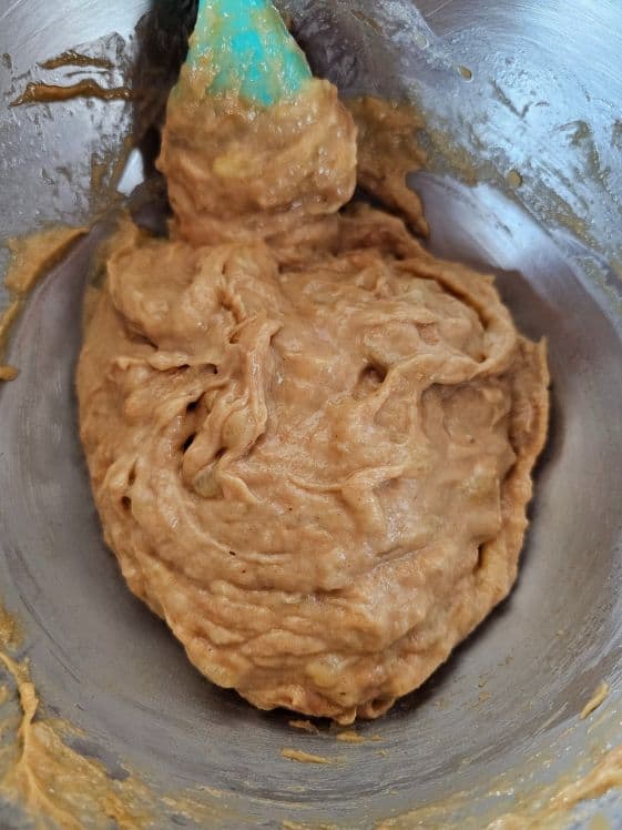 Peanut butter and banana mixed.
