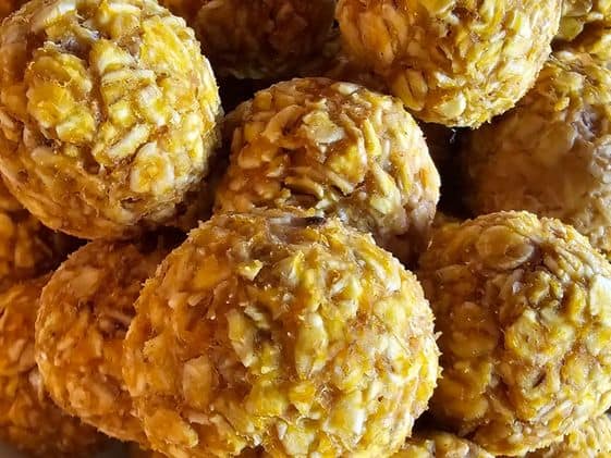 Close up of no bake apple pumpkin bites.